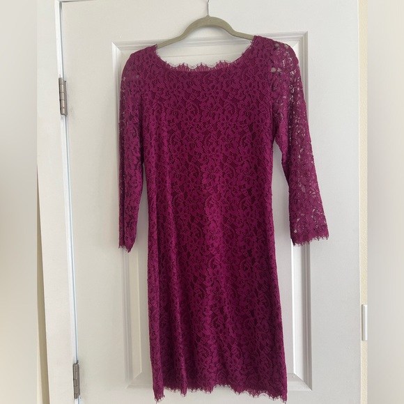 DVF - Diane Von Furstenburg Lace Dress in Plum, Size 4 - Picture 2 of 8